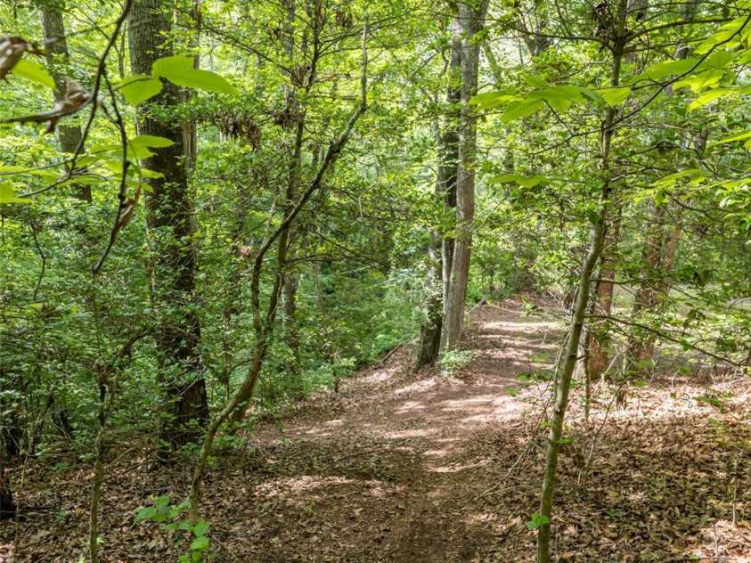 34 Wintercrest Drive, Candler, NC 28715.  MLS# CAR4387691, YatesRealty ID 29110. 