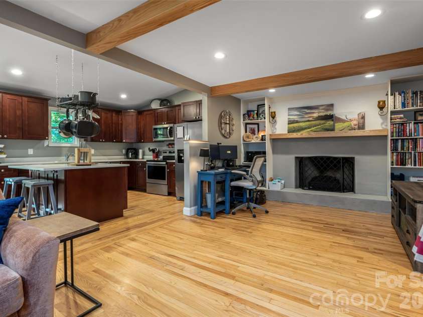 34 Wintercrest Drive, Candler, NC 28715.  MLS# CAR4387691, YatesRealty ID 29110. 
