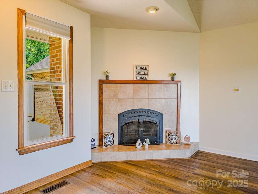 485 Mountain Lookout Drive, Bostic, NC 28018.  MLS# CAR4286310, YatesRealty ID 29110. 