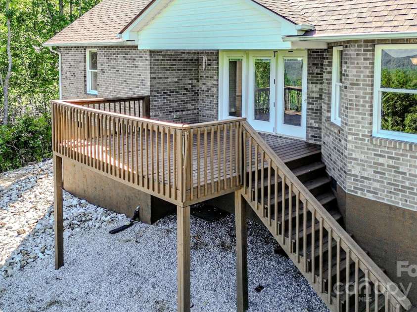 485 Mountain Lookout Drive, Bostic, NC 28018.  MLS# CAR4286310, YatesRealty ID 29110. 