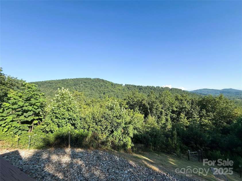 485 Mountain Lookout Drive, Bostic, NC 28018.  MLS# CAR4286310, YatesRealty ID 29110. 