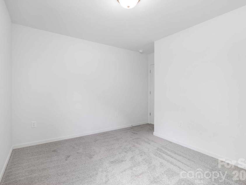 11721 Platon Avenue, Huntersville, NC 28078.  MLS# CAR4383439, YatesRealty ID 29111. Representation