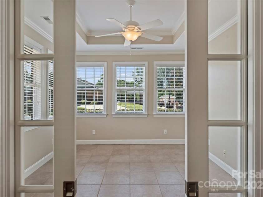 2407 Royal Anne Drive, Denver, NC 28037.  MLS# CAR4280013, YatesRealty ID 29111. 