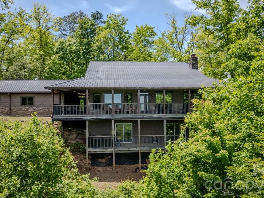 860 Butternut Ridge, Bryson City, NC 28713.  MLS# CAR4380751, YatesRealty ID 29112. 