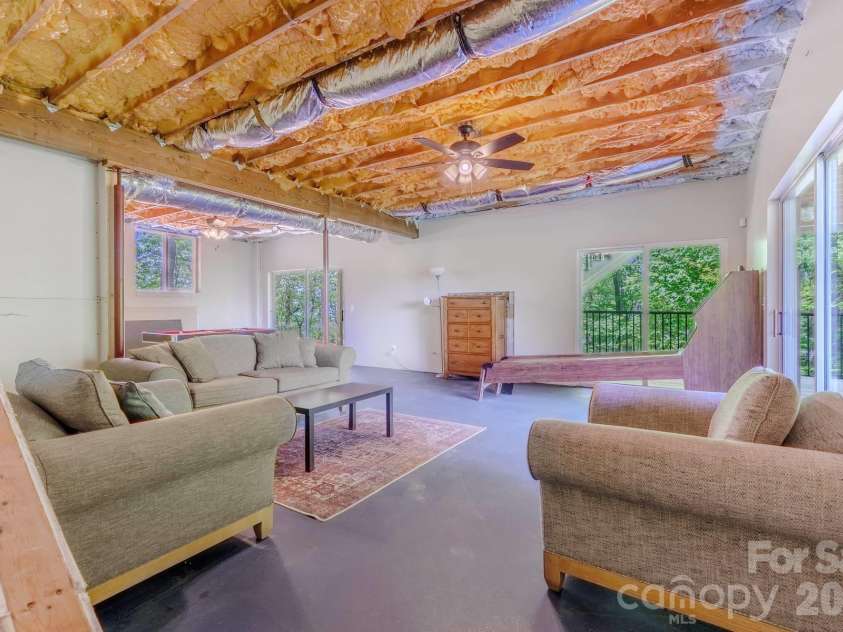 860 Butternut Ridge, Bryson City, NC 28713.  MLS# CAR4380751, YatesRealty ID 29112. Basement Rec Room