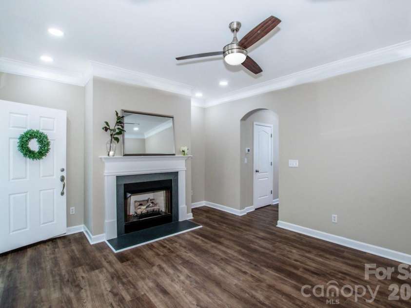 163 Singleton Road, Mooresville, NC 28117.  MLS# CAR4388222, YatesRealty ID 29113. 