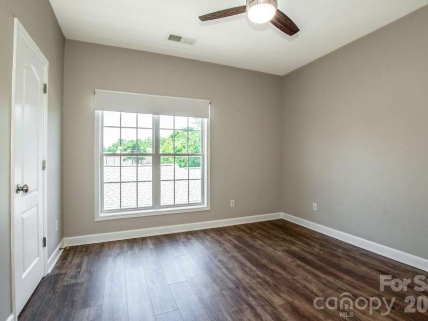 163 Singleton Road, Mooresville, NC 28117.  MLS# CAR4388222, YatesRealty ID 29113. 