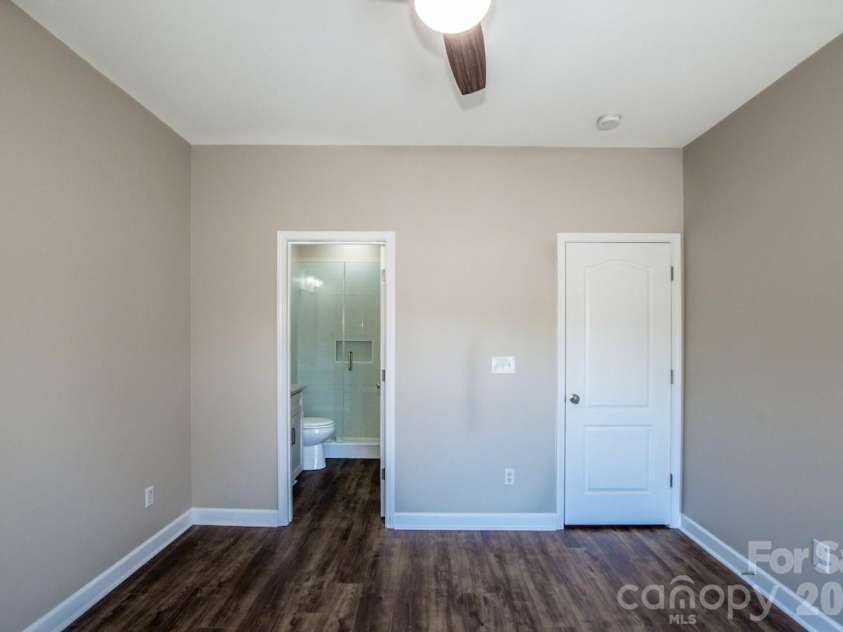 163 Singleton Road, Mooresville, NC 28117.  MLS# CAR4388222, YatesRealty ID 29113. 