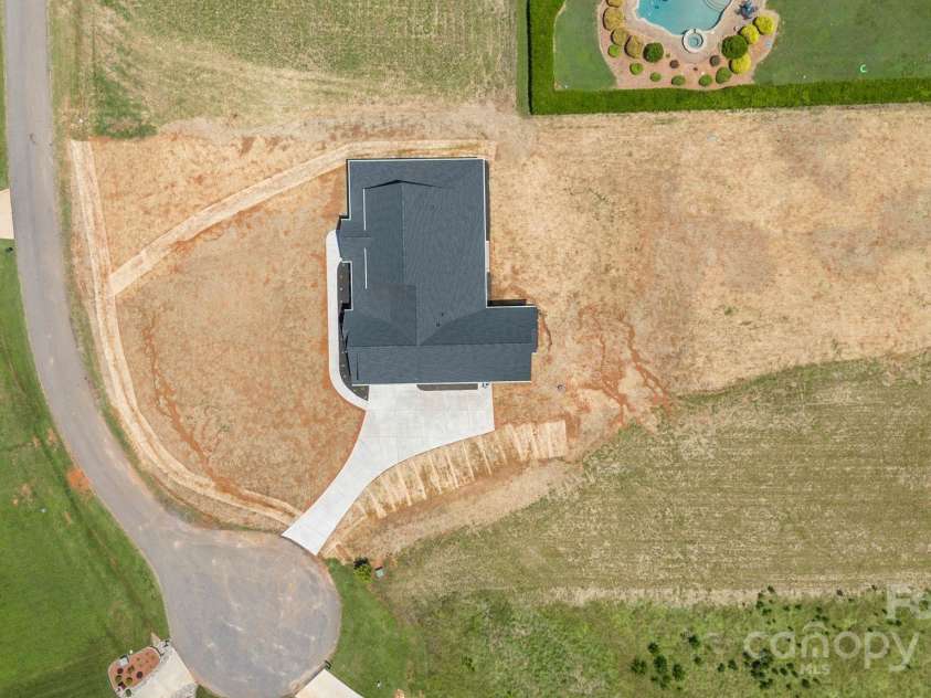 113 Peacehaven Place, Statesville, NC 28625.  MLS# CAR4280246, YatesRealty ID 29117. 