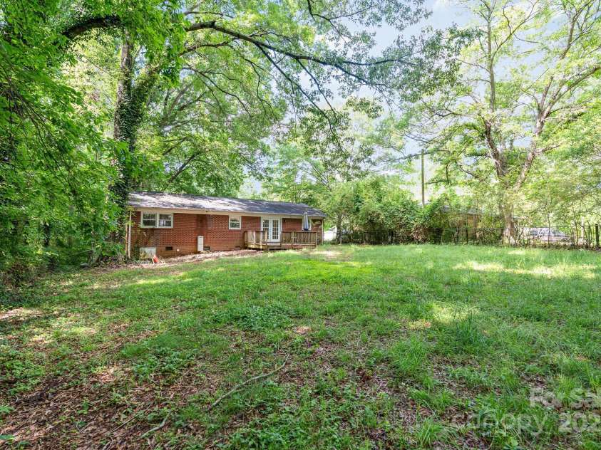 205 Cleveland Avenue, Bessemer City, NC 28016.  MLS# CAR4263560, YatesRealty ID 29118. 