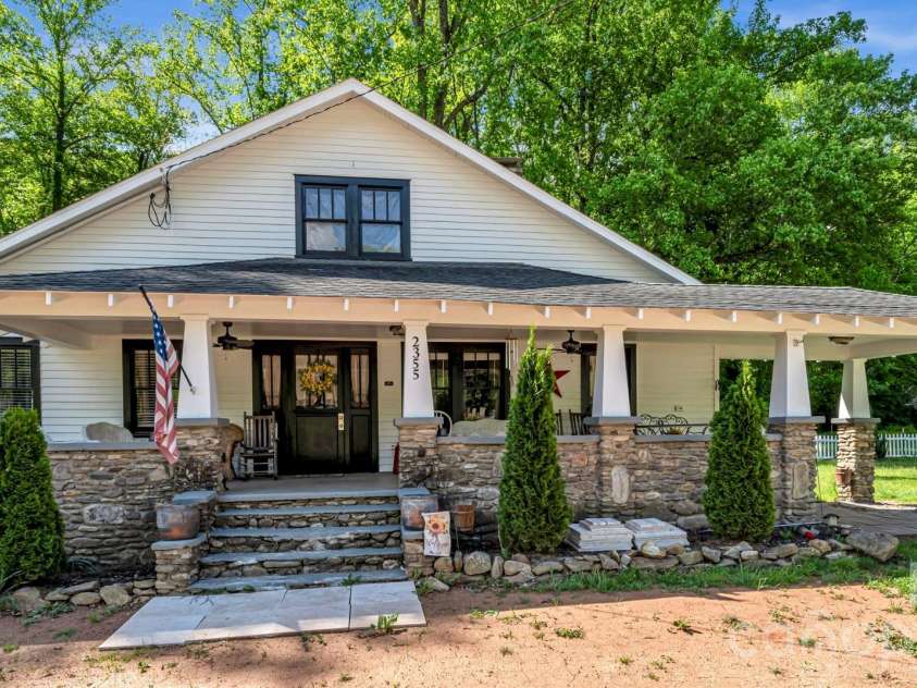 2355 Soco Road, Maggie Valley, NC 28751.  MLS# CAR4376421, YatesRealty ID 29119. 