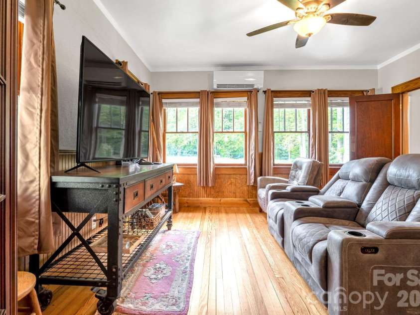 2355 Soco Road, Maggie Valley, NC 28751.  MLS# CAR4376421, YatesRealty ID 29119. 