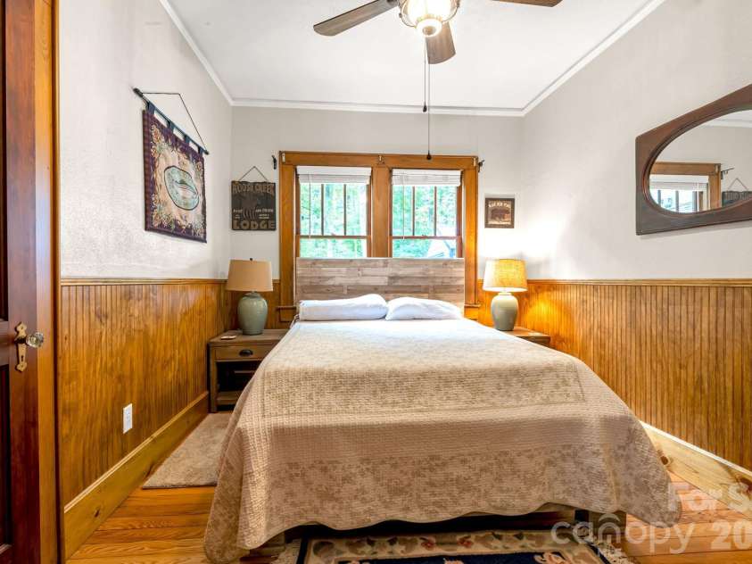 2355 Soco Road, Maggie Valley, NC 28751.  MLS# CAR4376421, YatesRealty ID 29119. 