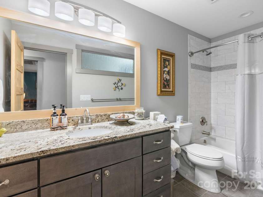 37 Bryant Street, Asheville, NC 28806.  MLS# CAR4275070, YatesRealty ID 29119. Full Hall Bath