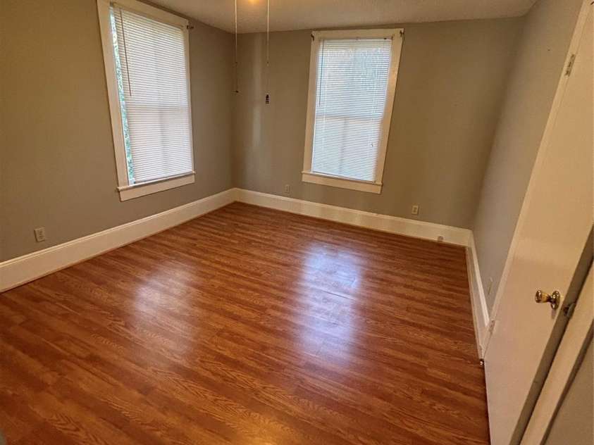 111 Washington Street, Monroe, NC 28112.  MLS# CAR4245637, YatesRealty ID 2912. 