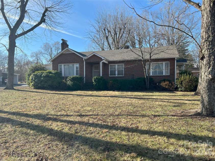 708 Mount Olive Church Road, Newton, NC 28658.  MLS# CAR4223002, YatesRealty ID 2912. 