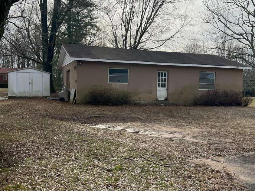 708 Mount Olive Church Road, Newton, NC 28658.  MLS# CAR4223002, YatesRealty ID 2912. 