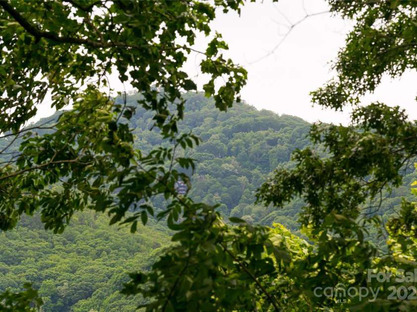 380 Allison Drive, Maggie Valley, NC 28751.  MLS# CAR4273769, YatesRealty ID 29120. 