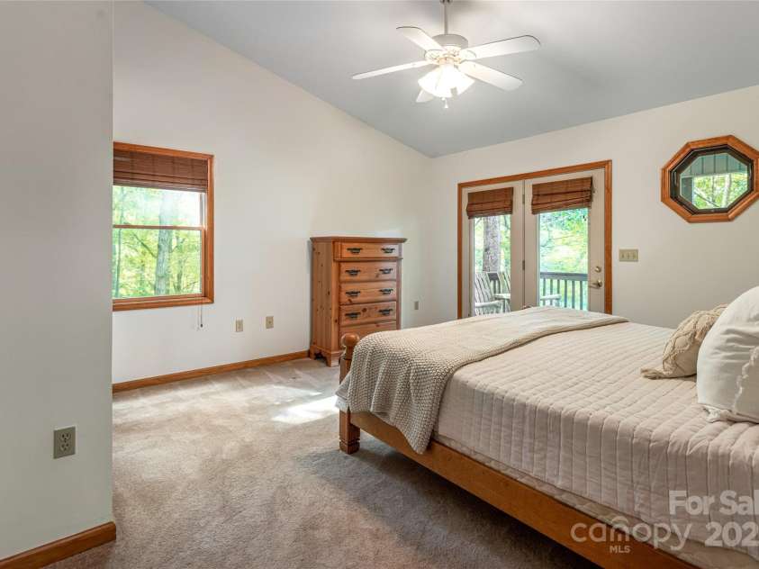 380 Allison Drive, Maggie Valley, NC 28751.  MLS# CAR4273769, YatesRealty ID 29120. Primary bedroom