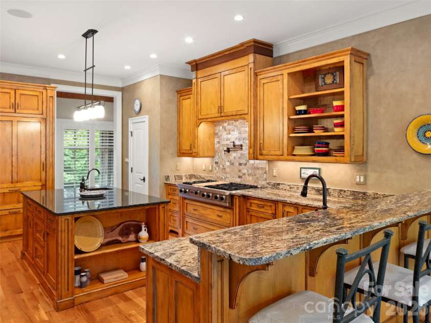 86 Powder Creek Trail, Arden, NC 28704.  MLS# CAR4380823, YatesRealty ID 29120. 