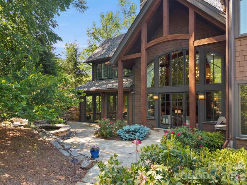 86 Powder Creek Trail, Arden, NC 28704.  MLS# CAR4380823, YatesRealty ID 29120. 