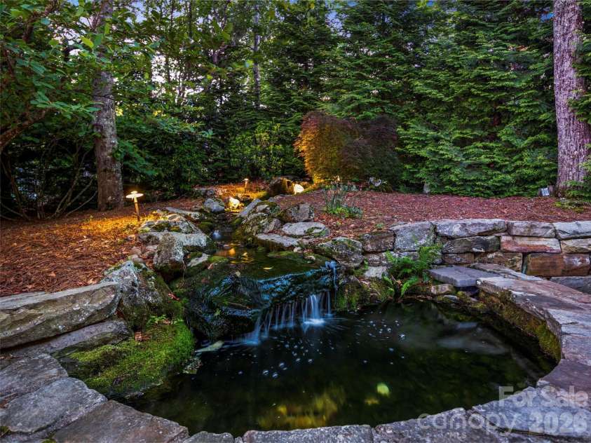 86 Powder Creek Trail, Arden, NC 28704.  MLS# CAR4380823, YatesRealty ID 29120. 
