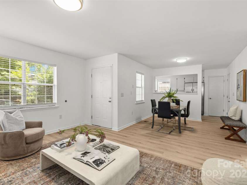 314 Auten Street, Charlotte, NC 28208.  MLS# CAR4277842, YatesRealty ID 29121. 