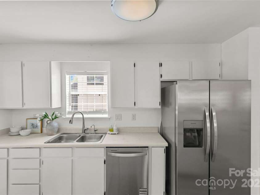 314 Auten Street, Charlotte, NC 28208.  MLS# CAR4277842, YatesRealty ID 29121. 