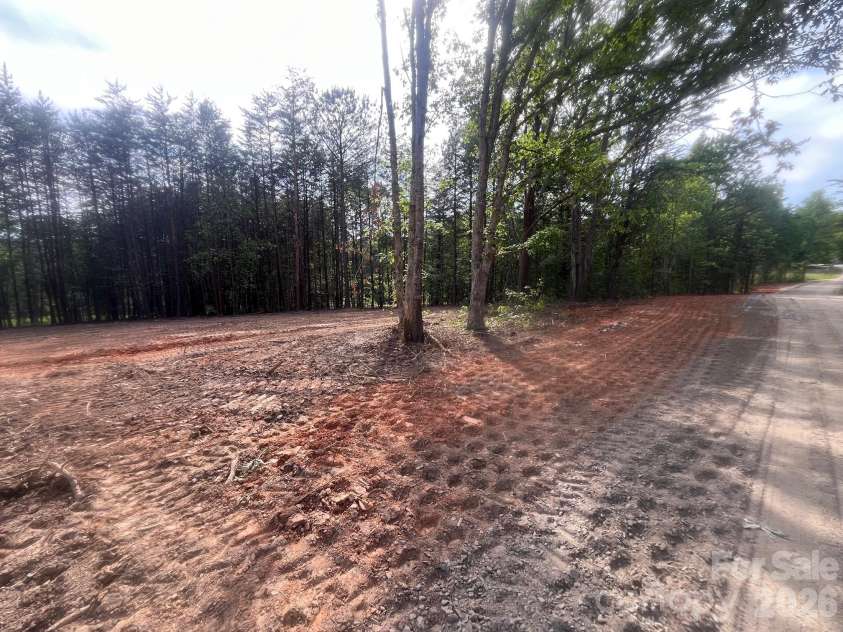 328 Southern Way, Nebo, NC 28761.  MLS# CAR4391070, YatesRealty ID 29121. 