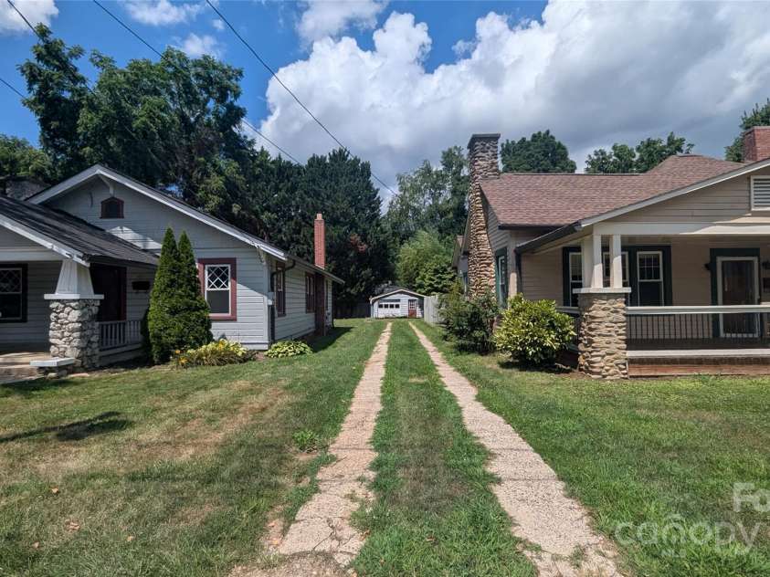 43 & 53 Cherry Street, Waynesville, NC 28786.  MLS# CAR4287122, YatesRealty ID 29122. 43 and 53 Cherry Street