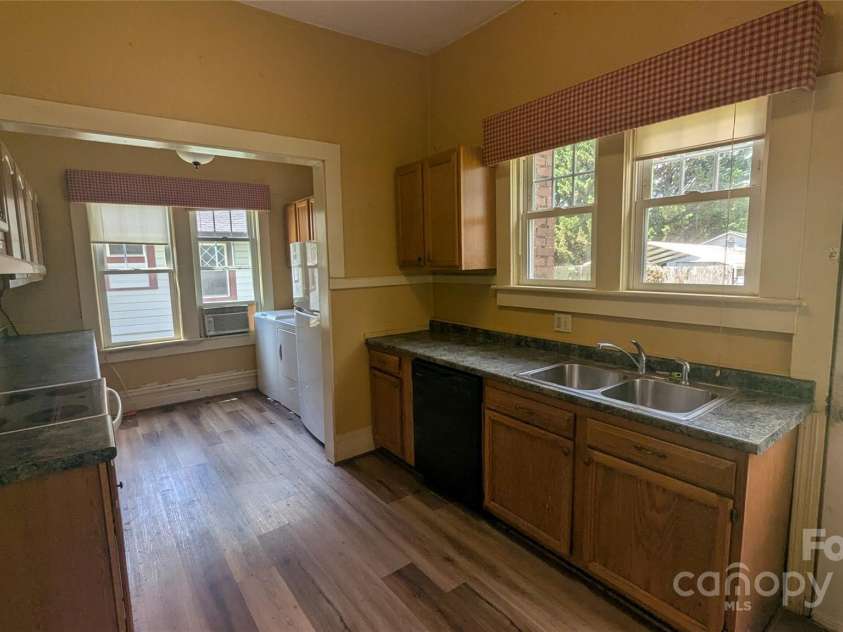 43 & 53 Cherry Street, Waynesville, NC 28786.  MLS# CAR4287122, YatesRealty ID 29122. 53