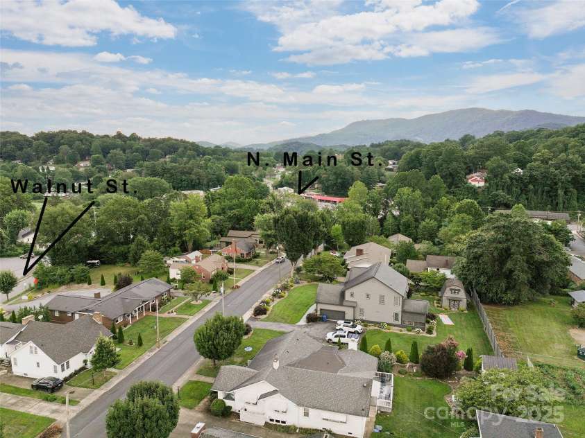 43 & 53 Cherry Street, Waynesville, NC 28786.  MLS# CAR4287122, YatesRealty ID 29122. 
