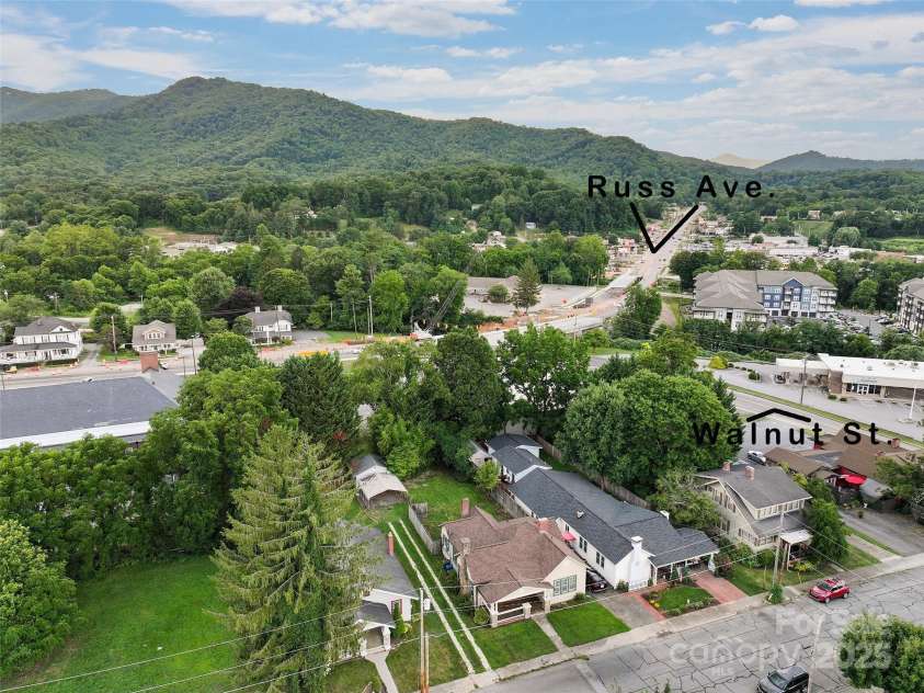 43 & 53 Cherry Street, Waynesville, NC 28786.  MLS# CAR4287122, YatesRealty ID 29122. 