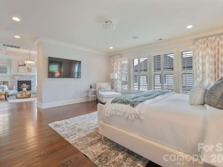 4315 Calvet Court, Charlotte, NC 28210.  MLS# CAR4372498, YatesRealty ID 29122. Primary Bedroom with view of private sitting area