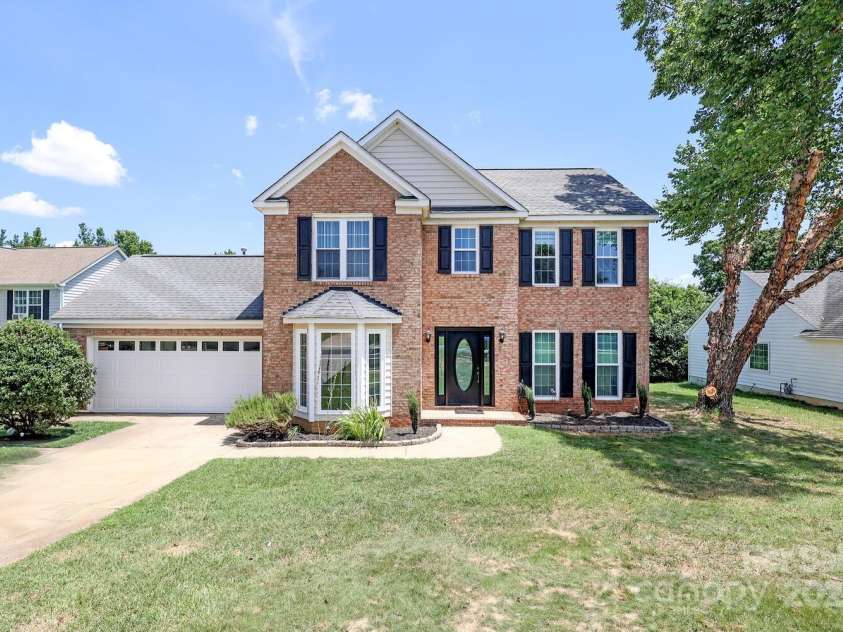 2916 Dairywood Lane, Monroe, NC 28110.  MLS# CAR4278307, YatesRealty ID 29123. 