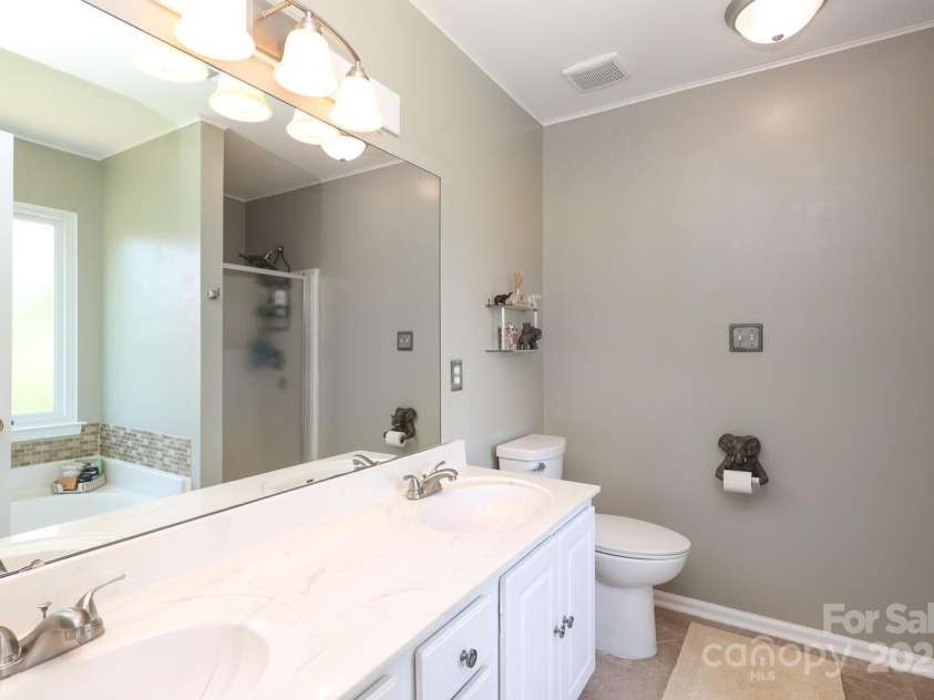 2916 Dairywood Lane, Monroe, NC 28110.  MLS# CAR4278307, YatesRealty ID 29123. 