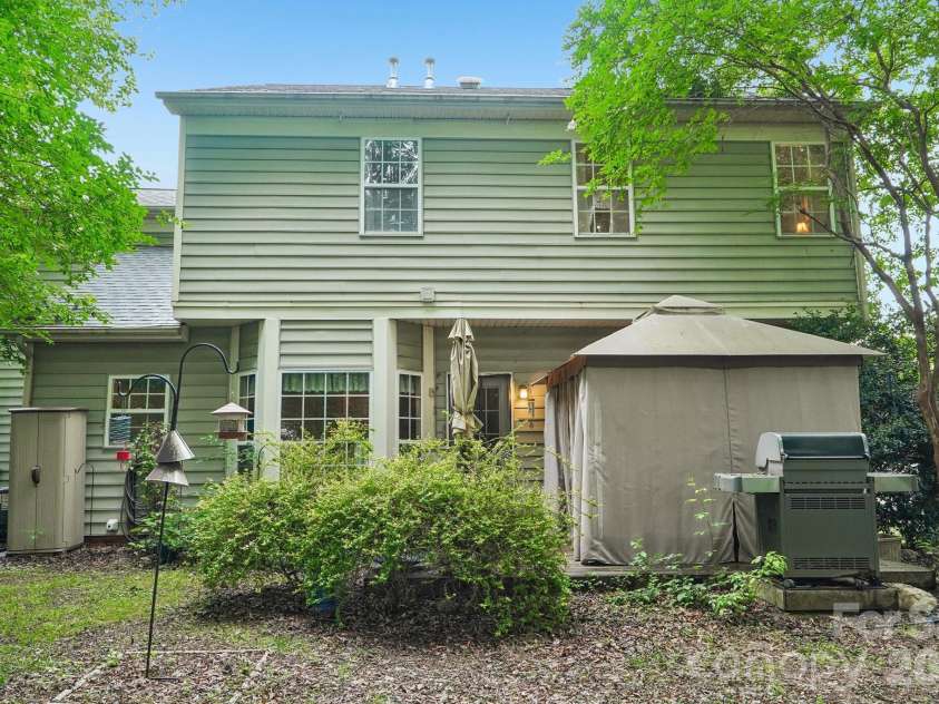 3429 Turtle Cross Lane, Charlotte, NC 28269.  MLS# CAR4389563, YatesRealty ID 29123. 