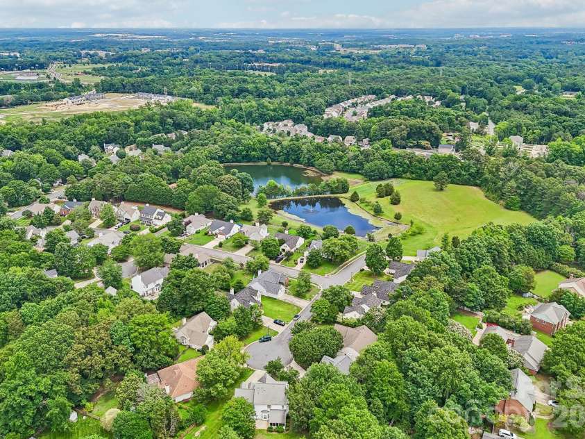3429 Turtle Cross Lane, Charlotte, NC 28269.  MLS# CAR4389563, YatesRealty ID 29123. 