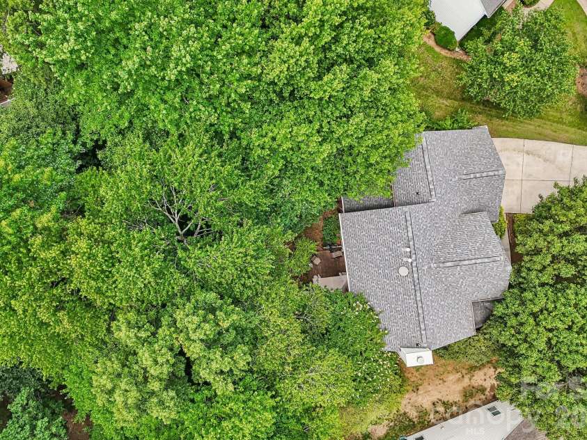 3429 Turtle Cross Lane, Charlotte, NC 28269.  MLS# CAR4389563, YatesRealty ID 29123. 