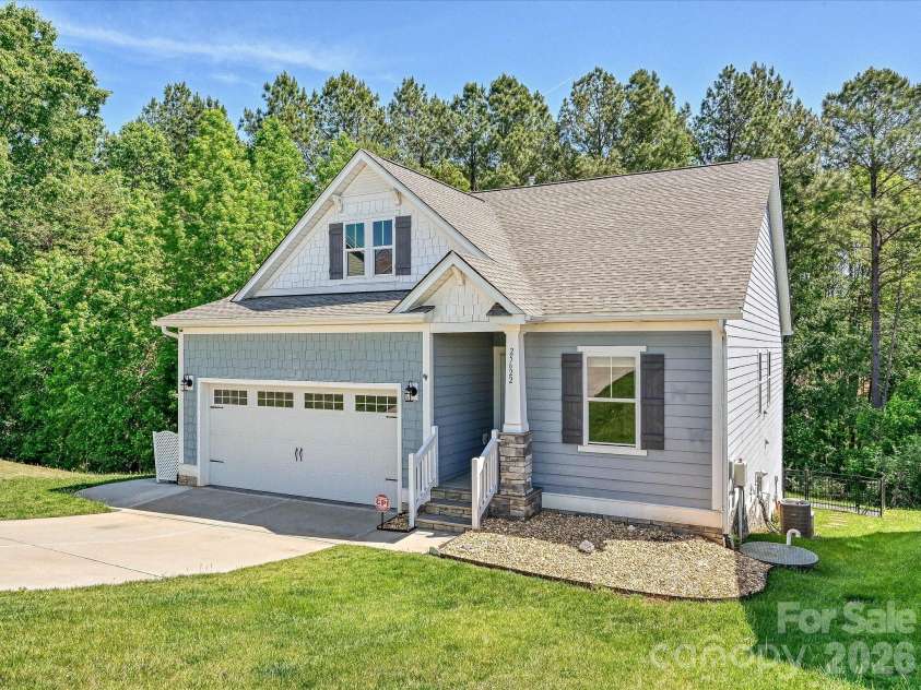 25622 Seagull Drive, Lancaster, SC 29720.  MLS# CAR4375643, YatesRealty ID 29124. 