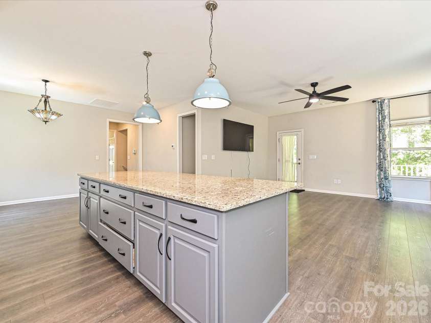 25622 Seagull Drive, Lancaster, SC 29720.  MLS# CAR4375643, YatesRealty ID 29124. 