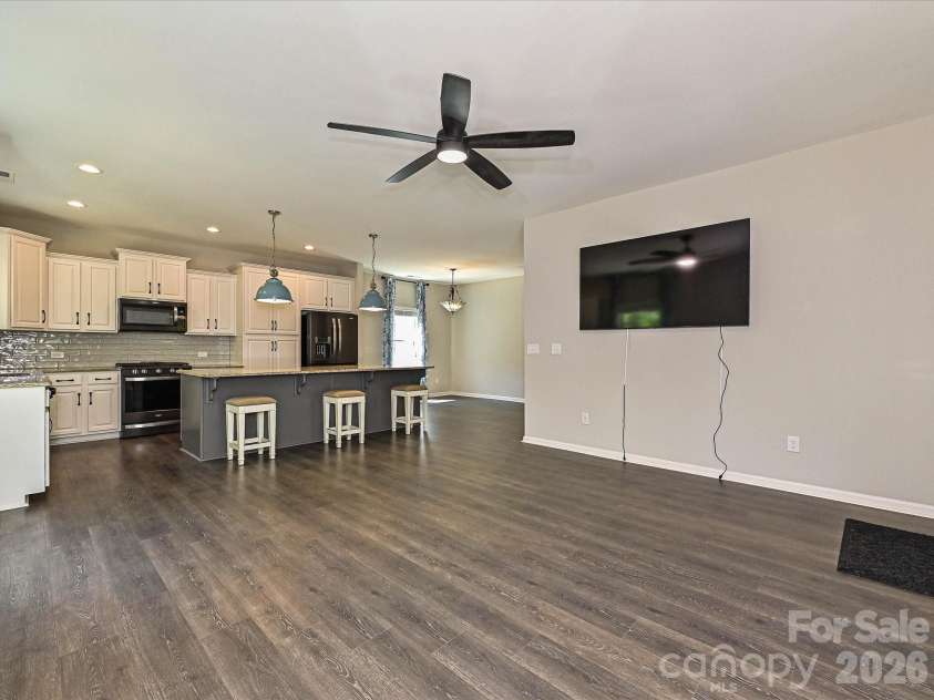 25622 Seagull Drive, Lancaster, SC 29720.  MLS# CAR4375643, YatesRealty ID 29124. 