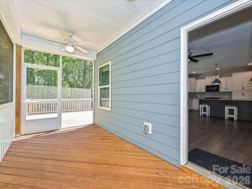25622 Seagull Drive, Lancaster, SC 29720.  MLS# CAR4375643, YatesRealty ID 29124. 