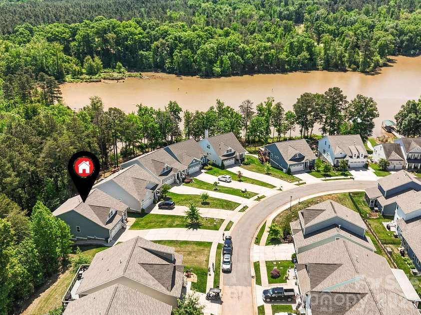 25622 Seagull Drive, Lancaster, SC 29720.  MLS# CAR4375643, YatesRealty ID 29124. 