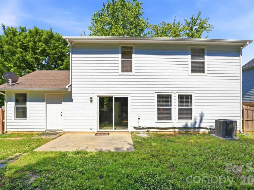 3008 Parkland Drive, Indian Trail, NC 28079.  MLS# CAR4384362, YatesRealty ID 29125. 