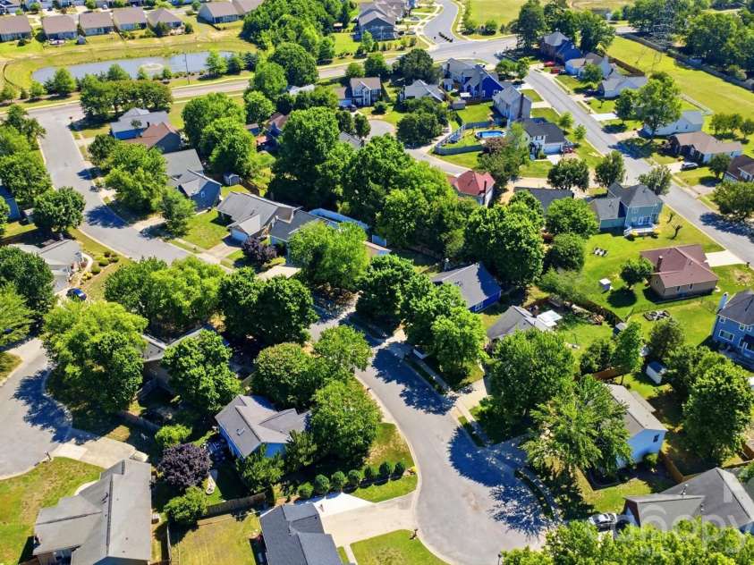3008 Parkland Drive, Indian Trail, NC 28079.  MLS# CAR4384362, YatesRealty ID 29125. 