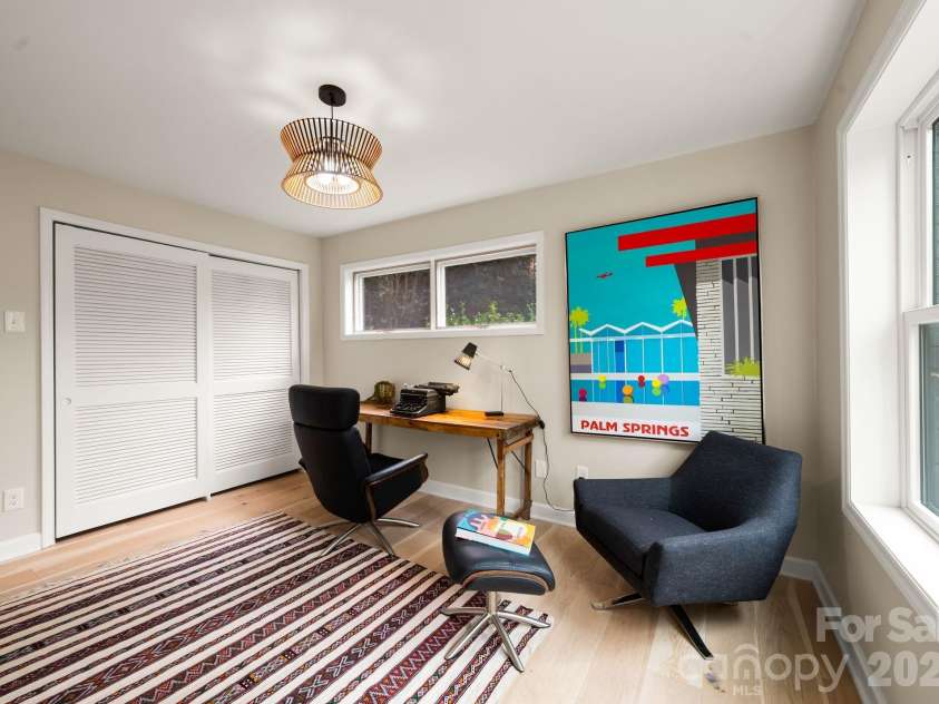 823 Wingrave Drive, Charlotte, NC 28270.  MLS# CAR4351903, YatesRealty ID 29129. 