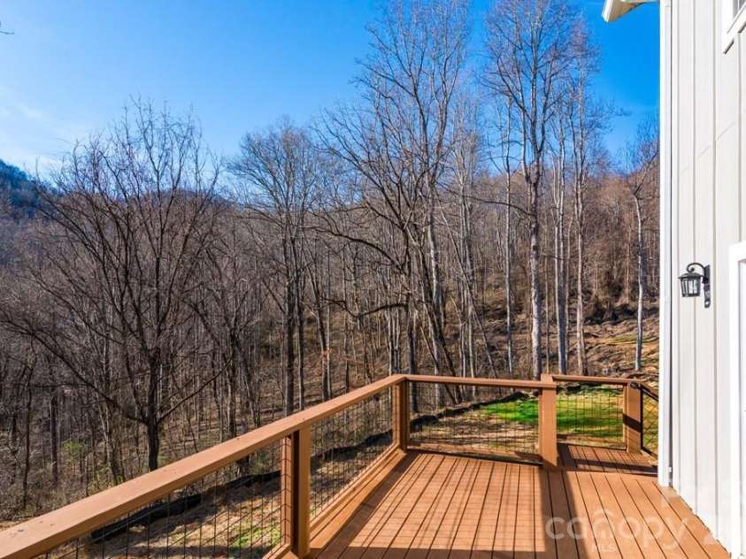 175 Trinity Drive, Sylva, NC 28779.  MLS# CAR4344630, YatesRealty ID 2913. 