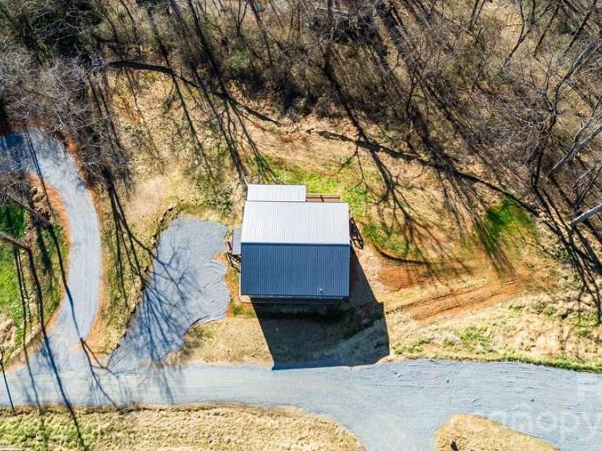 175 Trinity Drive, Sylva, NC 28779.  MLS# CAR4344630, YatesRealty ID 2913. 