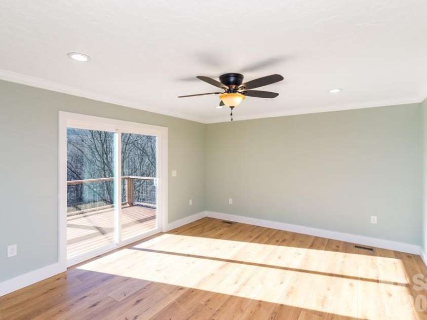 175 Trinity Drive, Sylva, NC 28779.  MLS# CAR4344630, YatesRealty ID 2913. 